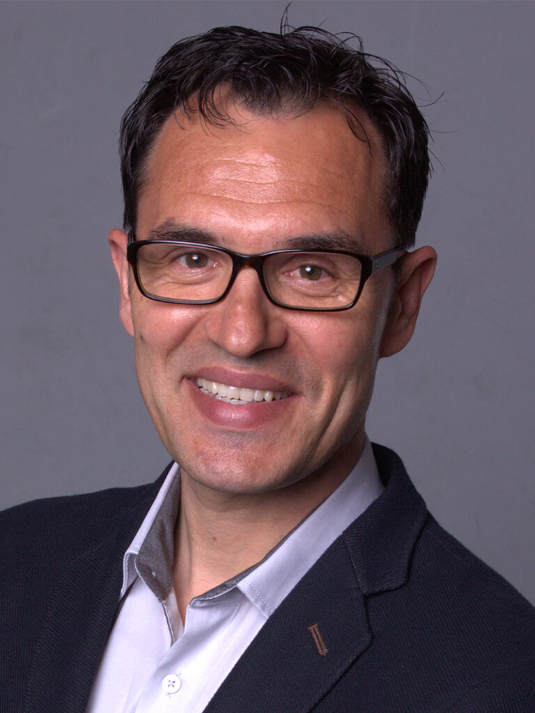 Portrait - Usamet Abaz
